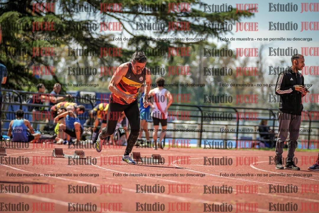Fotos de los 100 m llanos de varones