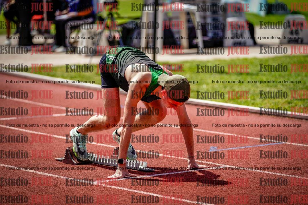 Fotos de los 400 m llanos de varones