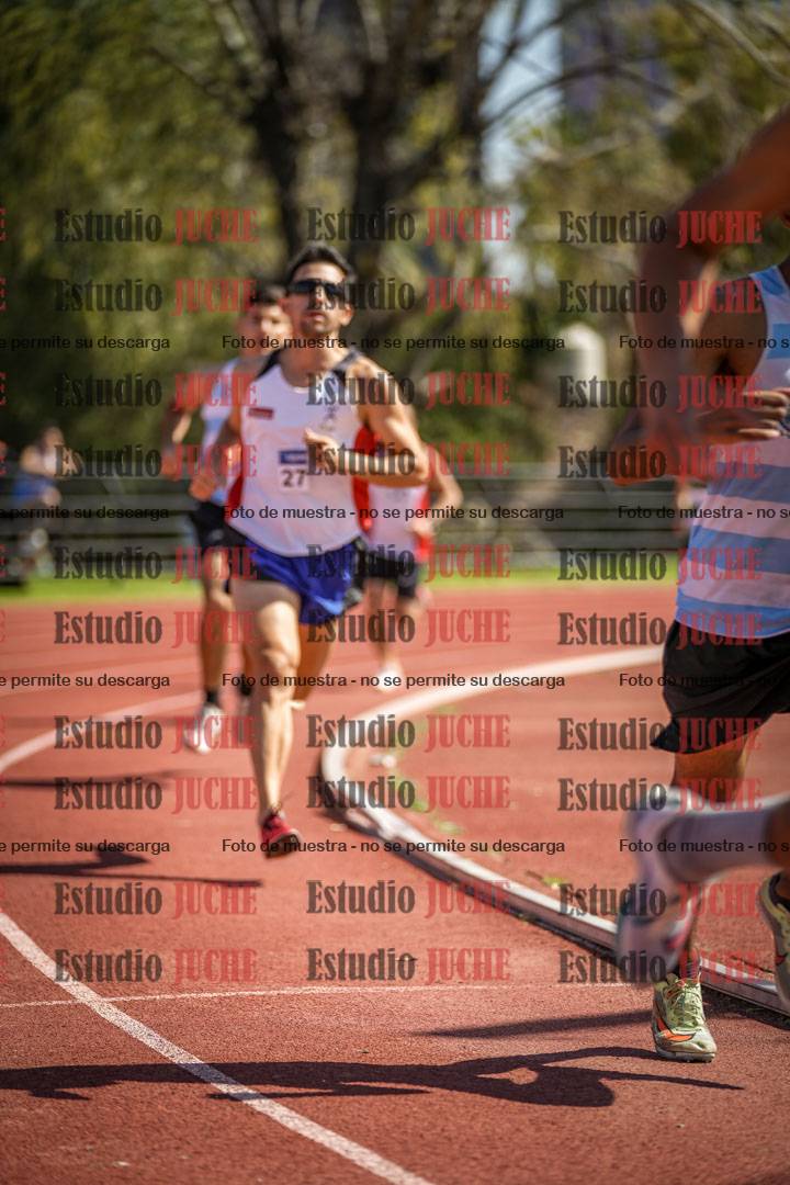 Fotos de los 1500 m llanos de varones