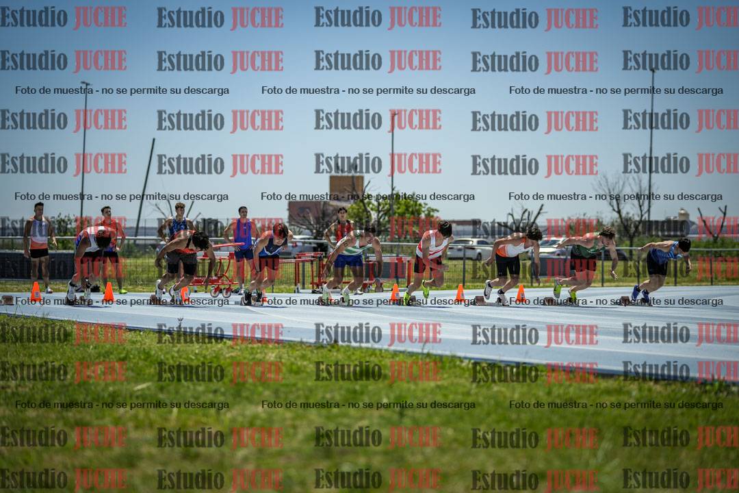 Fotos de los 100 m llanos de varones