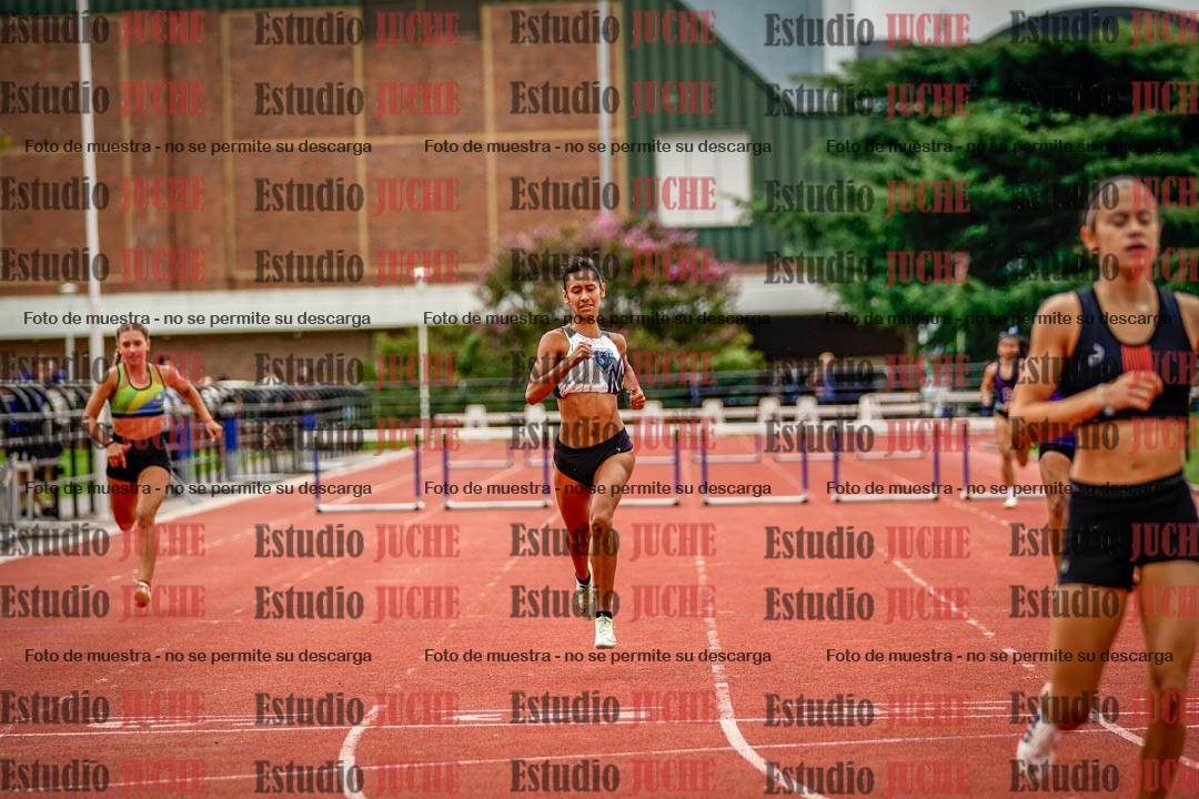 Fotos de los 400 m con vallas de mujeres