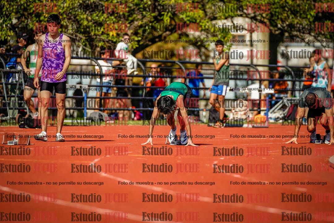 Fotos de los 200 m llanos de varones