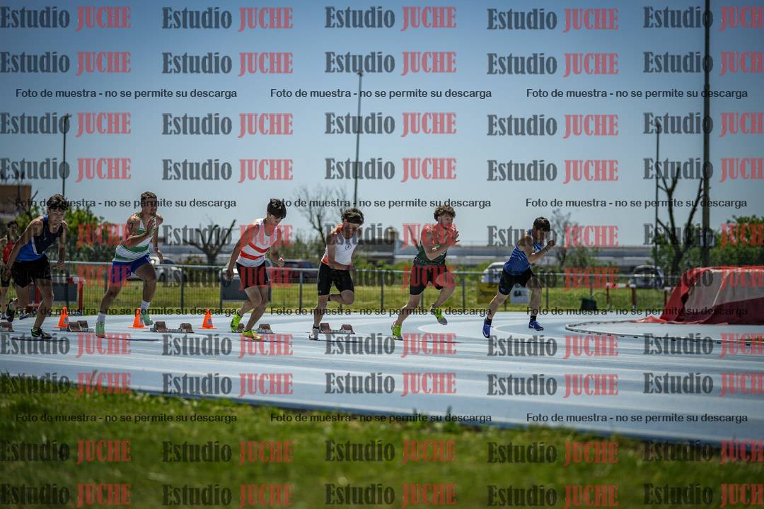 Fotos de los 100 m llanos de varones
