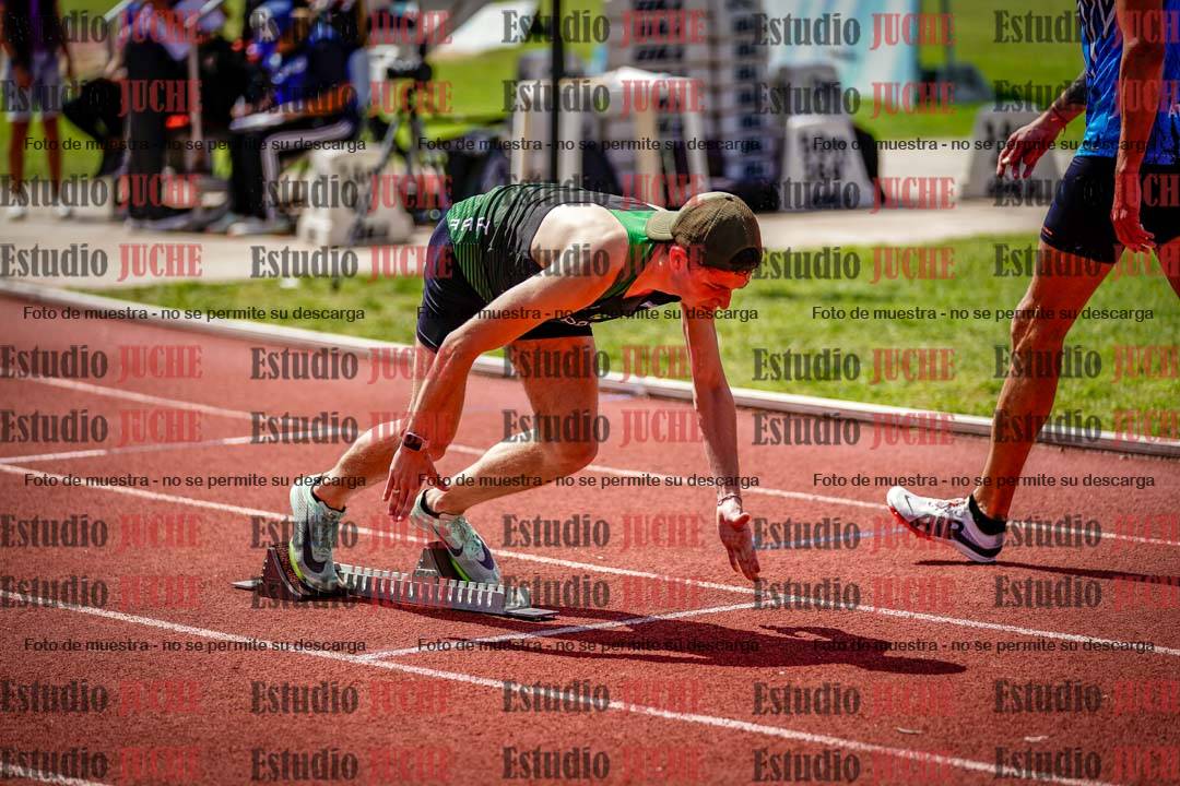 Fotos de los 400 m llanos de varones