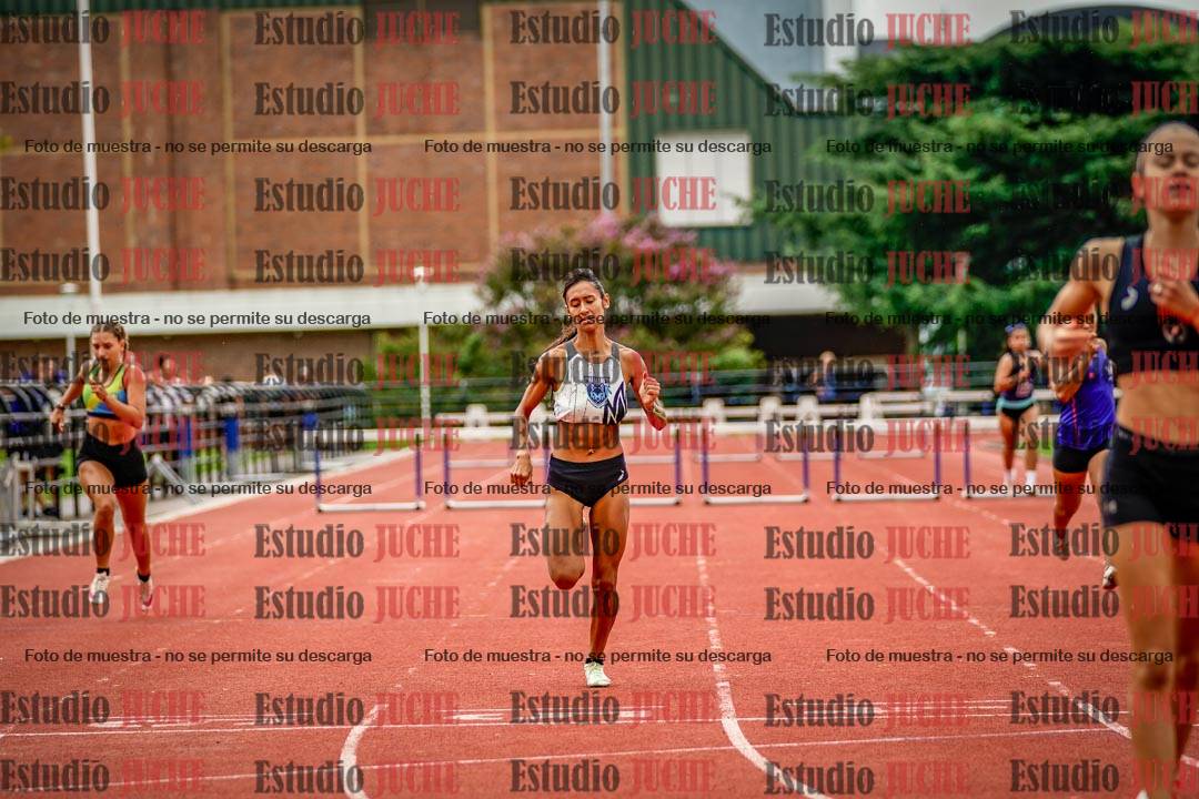 Fotos de los 400 m con vallas de mujeres