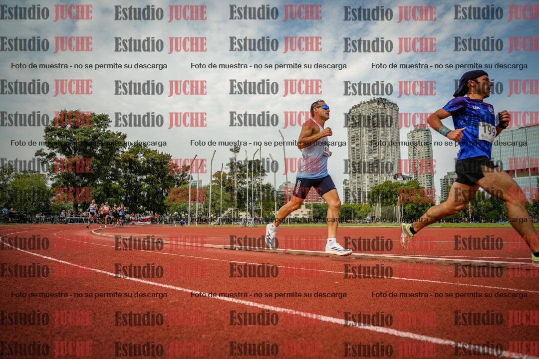 Fotos de los 3000 m llanos de varones