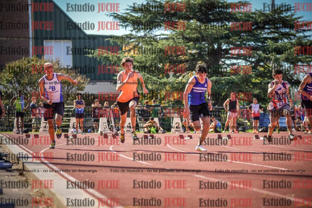 Fotos de los 100 m llanos de varones