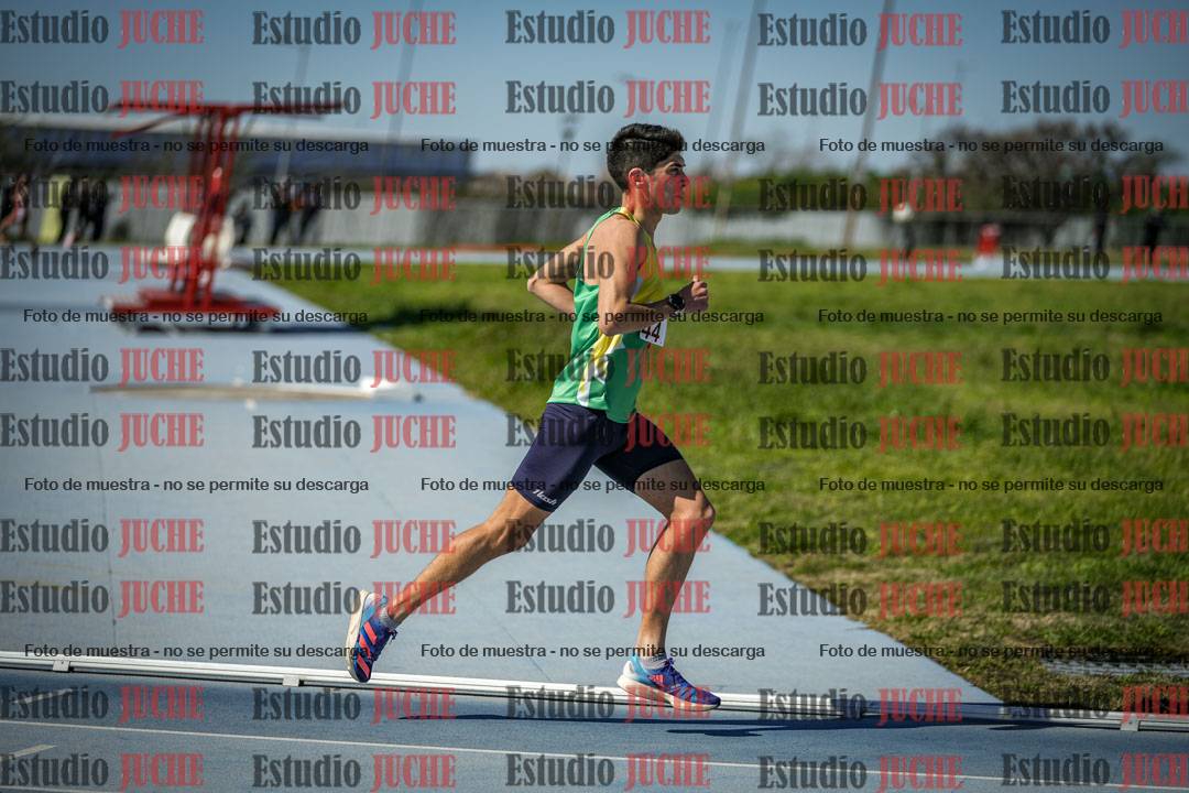 Fotos de los 5000 m llanos de mujeres y varones