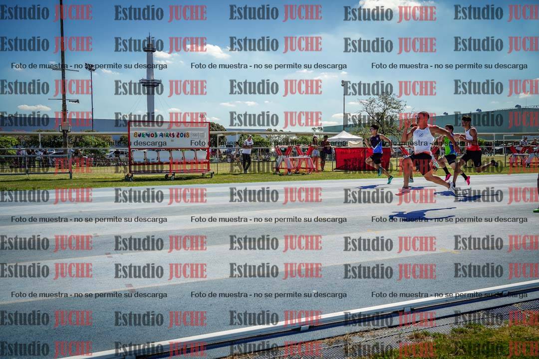 Fotos de los 100 m llanos de varones