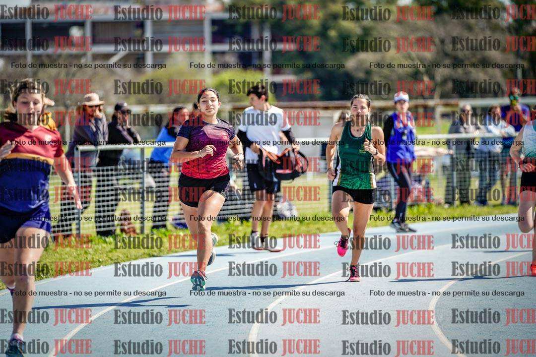 Fotos de los 800 m llanos de mujeres - heptatlón 7