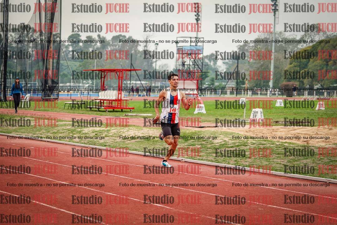 Fotos de los 800 m llanos de varones