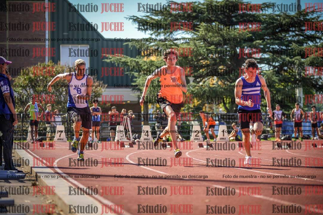 Fotos de los 100 m llanos de varones