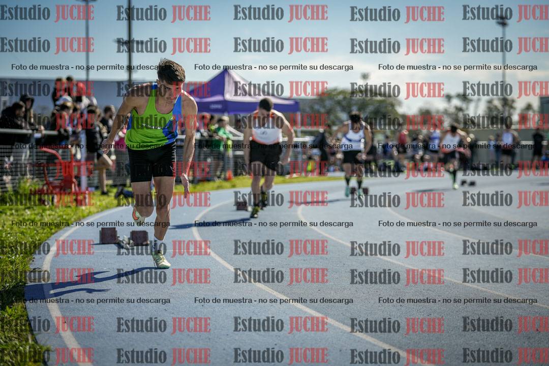 Fotos de los 400 m llanos de varones