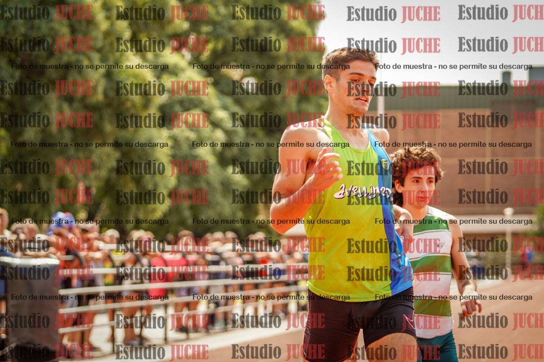 Fotos de los 200 m llanos de varones