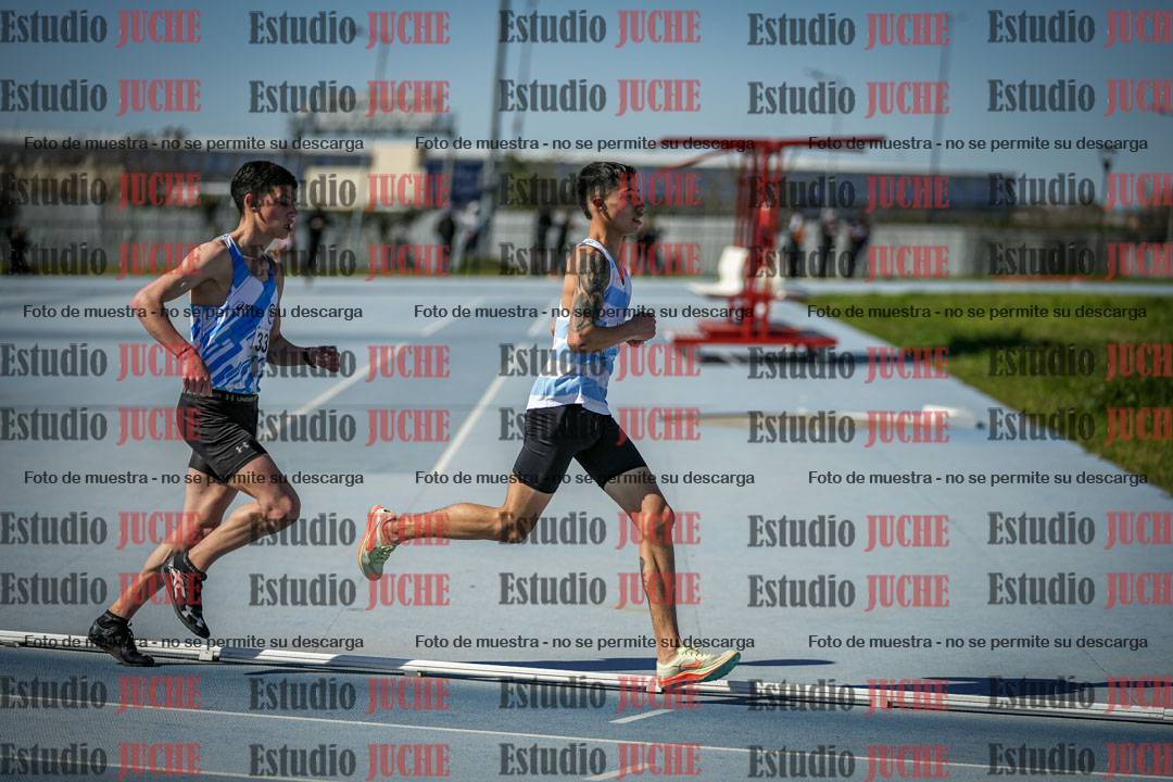 Fotos de los 5000 m llanos de mujeres y varones