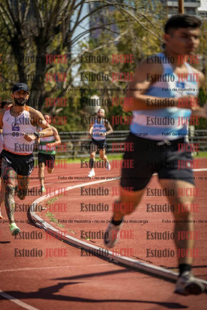 Fotos de los 1500 m llanos de varones