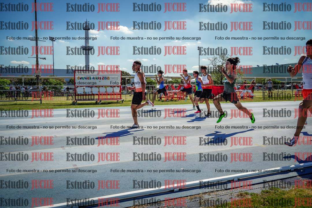 Fotos de los 100 m llanos de varones