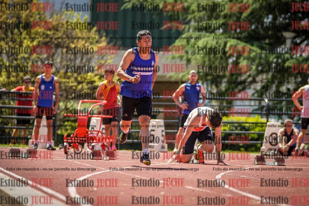 Fotos de los 100 m llanos de varones