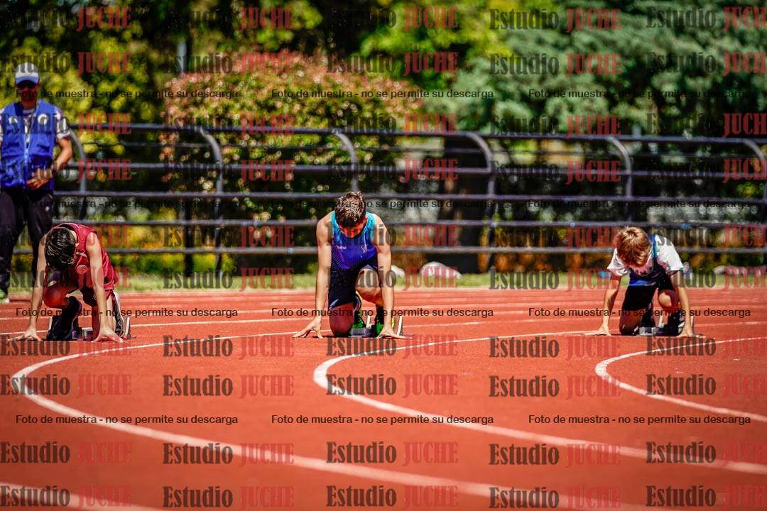 Fotos de los 150 m llanos de varones