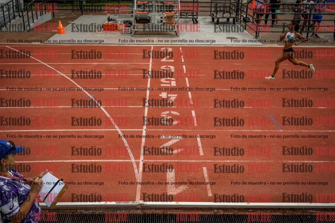 Fotos de los 400 m con vallas de mujeres