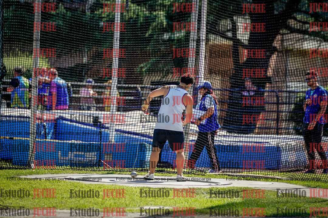 Fotos del lanzamiento de martillo de varones