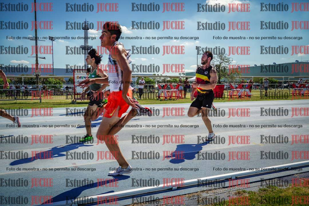 Fotos de los 100 m llanos de varones