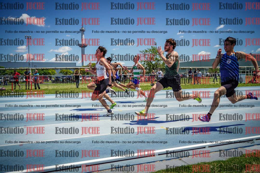 Fotos de los 100 m llanos de varones