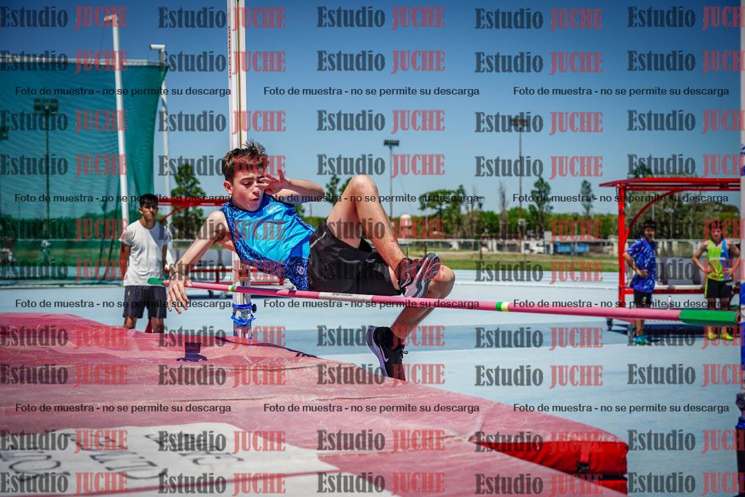 Fotos del salto en alto de varones - U14