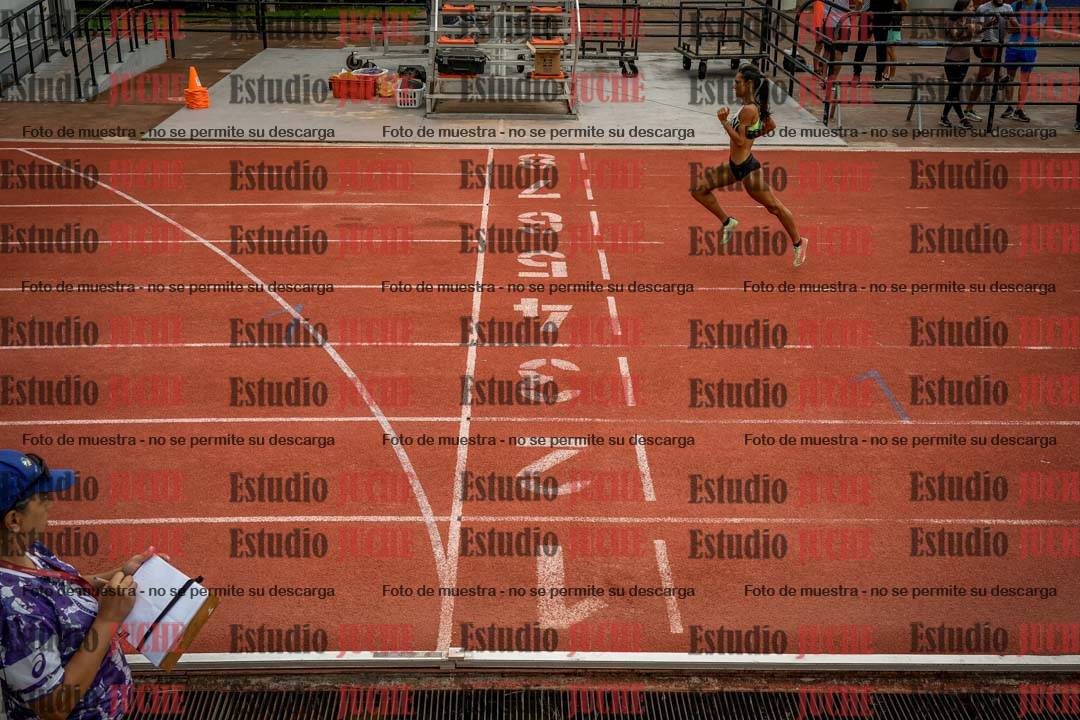 Fotos de los 400 m con vallas de mujeres