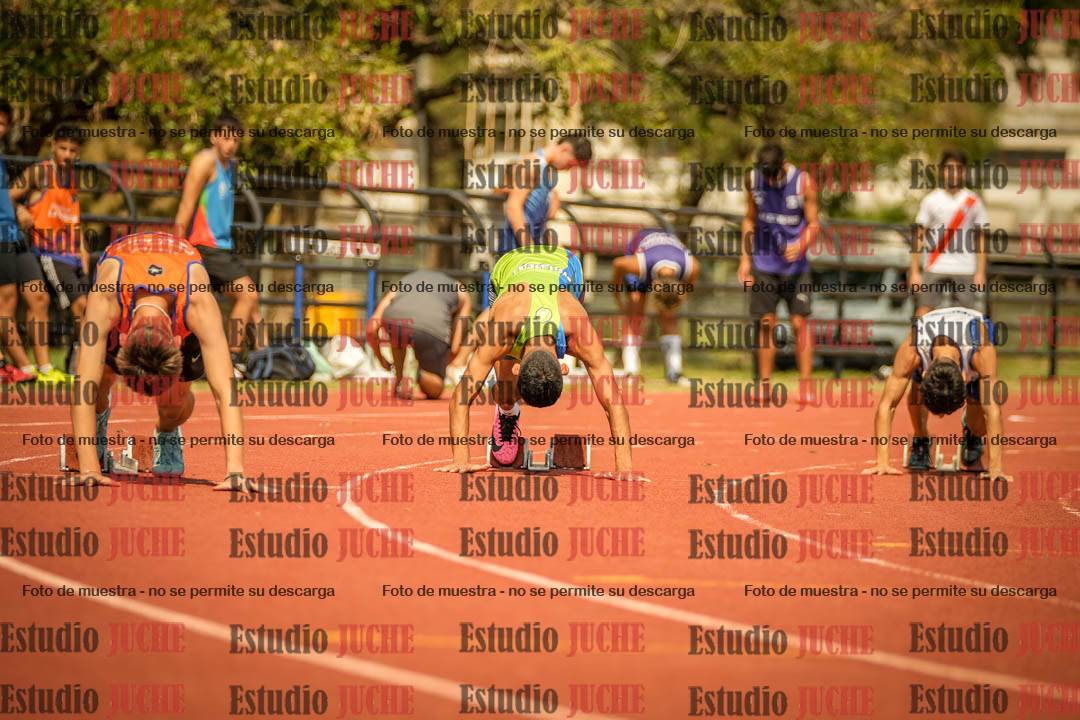 Fotos de los 200 m llanos de varones