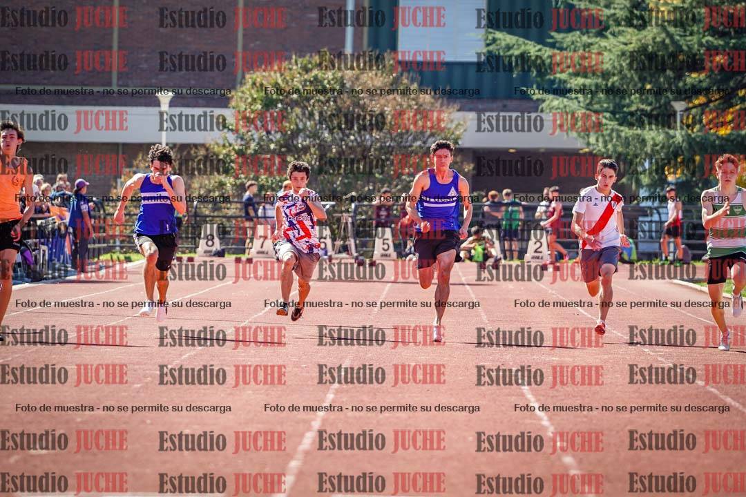 Fotos de los 100 m llanos de varones