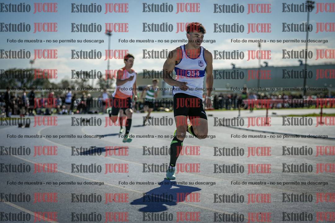 Fotos de los 400 m llanos de varones