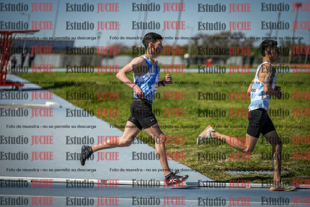 Fotos de los 5000 m llanos de mujeres y varones