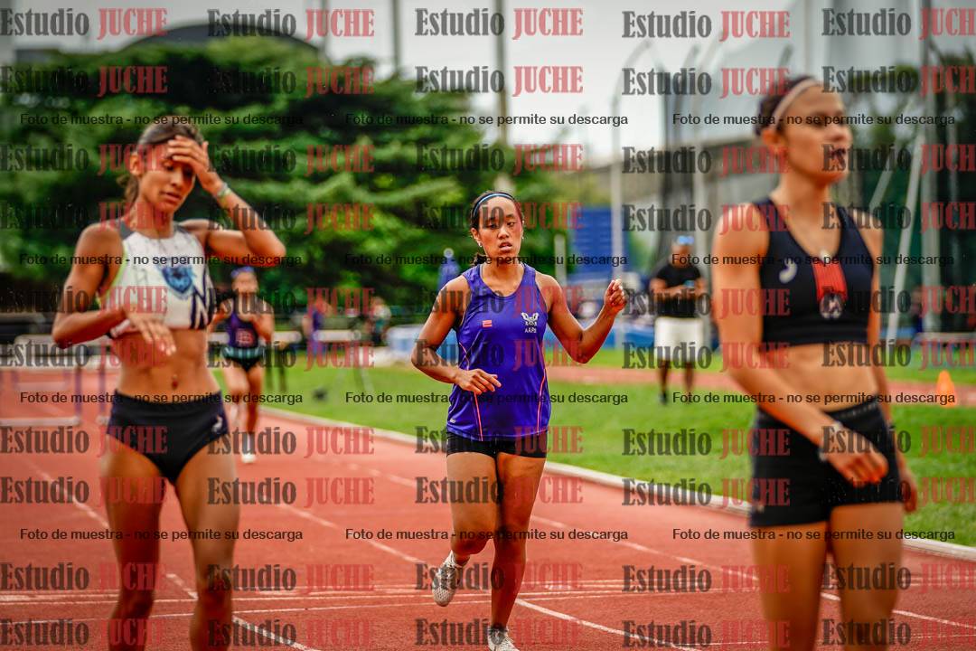 Fotos de los 400 m con vallas de mujeres
