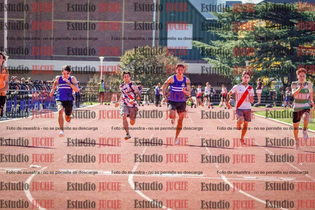 Fotos de los 100 m llanos de varones
