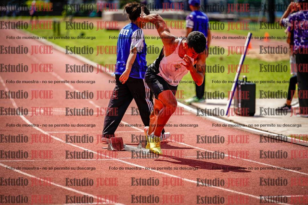 Fotos de los 400 m llanos de varones
