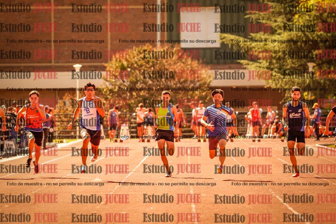 Fotos de los 100 m llanos de varones