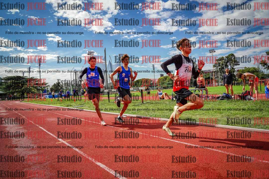 Fotos de los 600 m llanos de varones