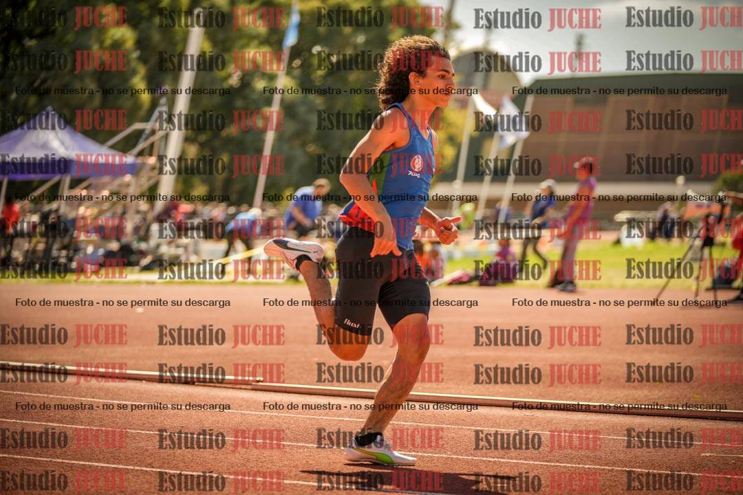 Fotos de los 400 m llanos de varones