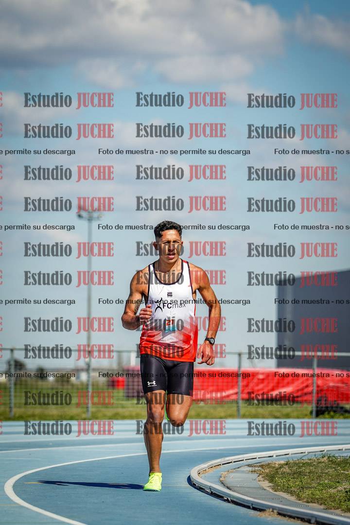 Fotos de los 5000 m llanos de mujeres y varones