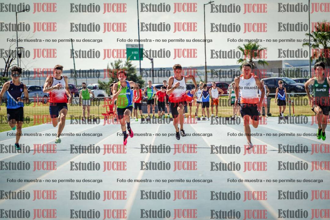 Fotos de los 100 m llanos de varones