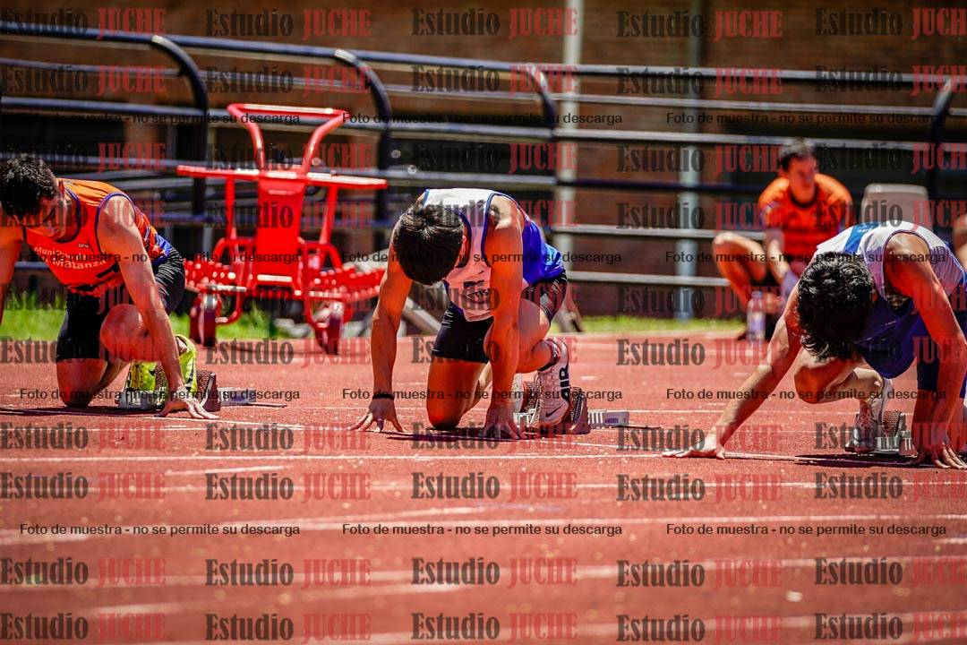 Fotos de los 100 m llanos de varones