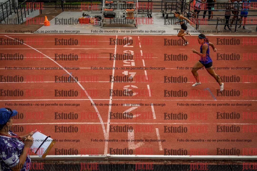 Fotos de los 400 m con vallas de mujeres