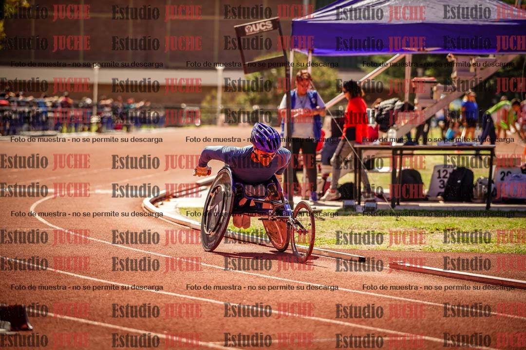 Fotos de los 400 m llanos de varones