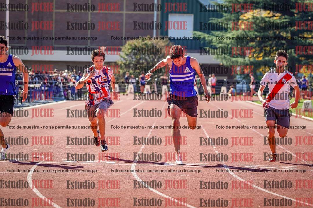Fotos de los 100 m llanos de varones