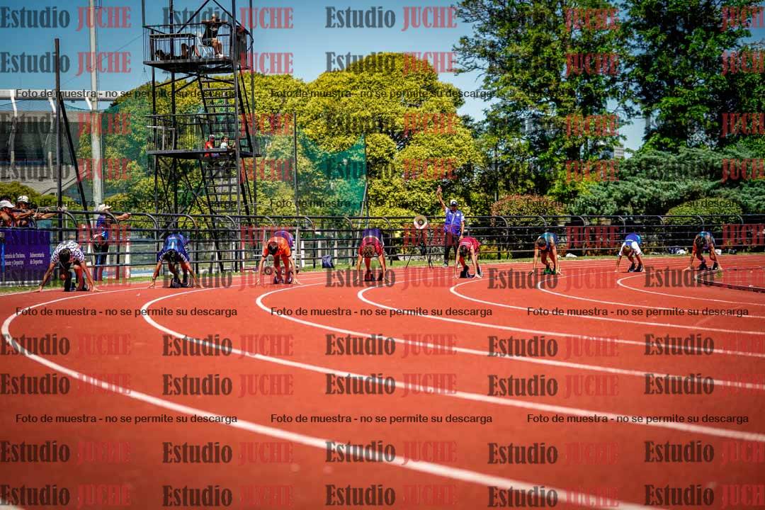 Fotos de los 150 m llanos de varones
