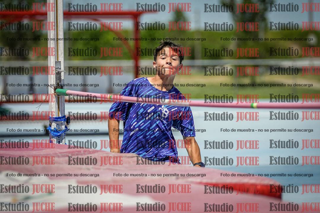 Fotos del salto en alto de varones - U14