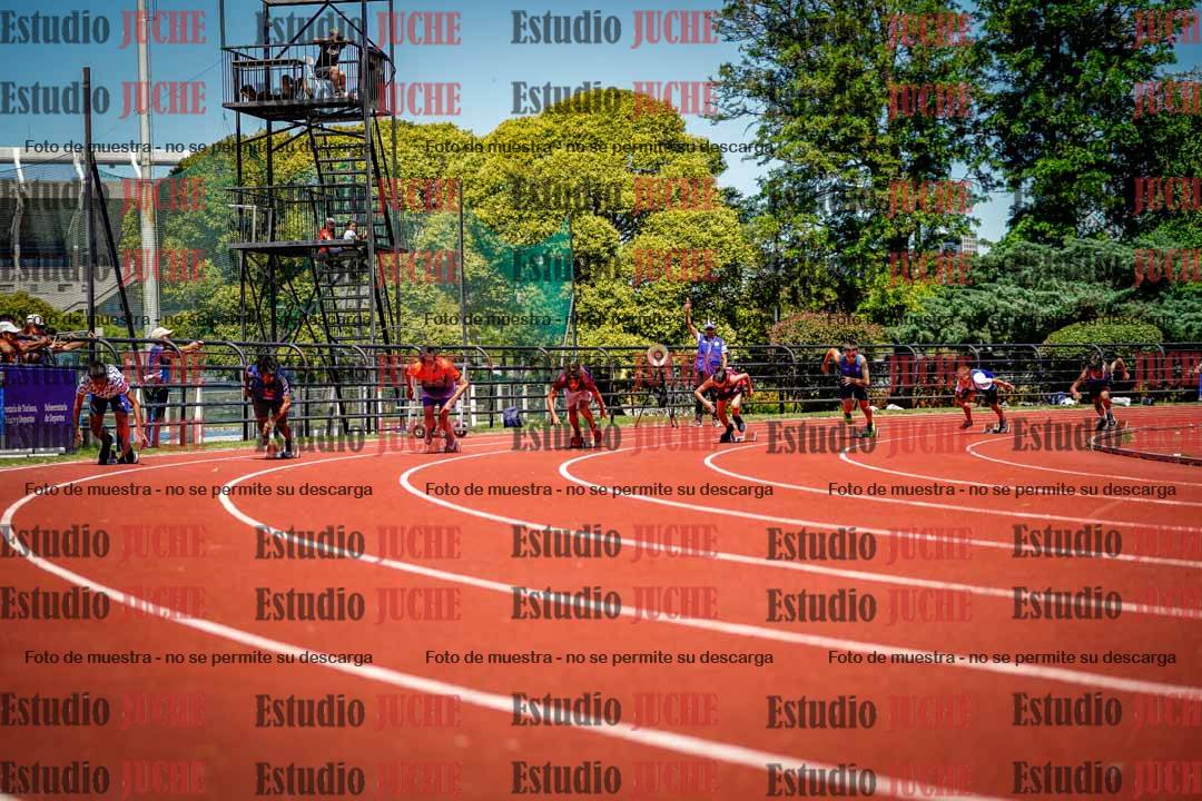 Fotos de los 150 m llanos de varones