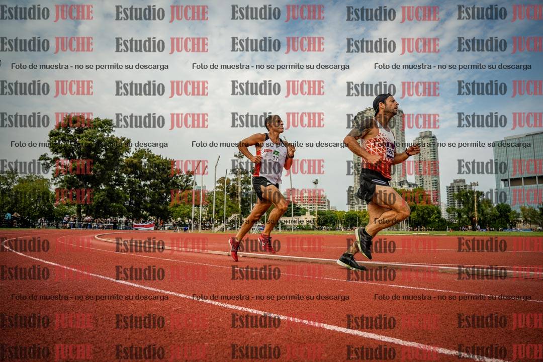Fotos de los 3000 m llanos de varones