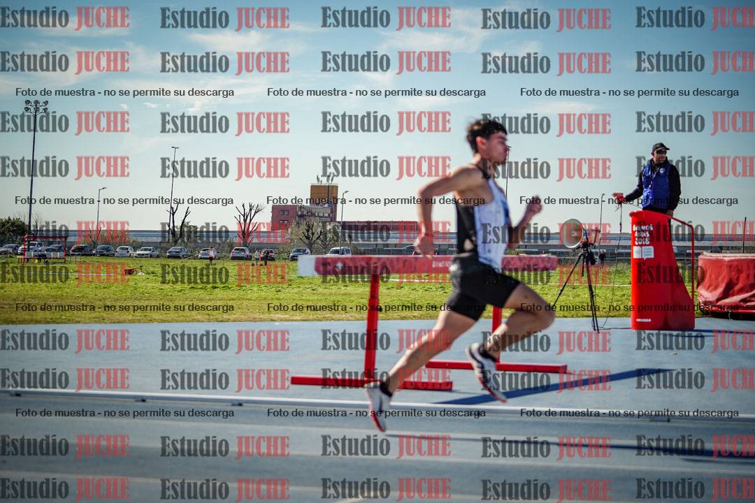 Fotos de los 400 m llanos de varones